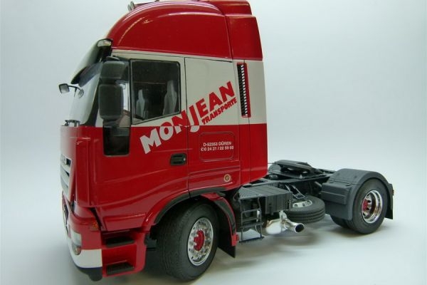 MODELLTRUCK.AT; FRONT WING WIDENING FOR IVECO STRALIS TRUCK MODEL 